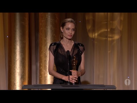 Emotional Speech That Will Inspire You To Be Of Use - Angelina Jolie